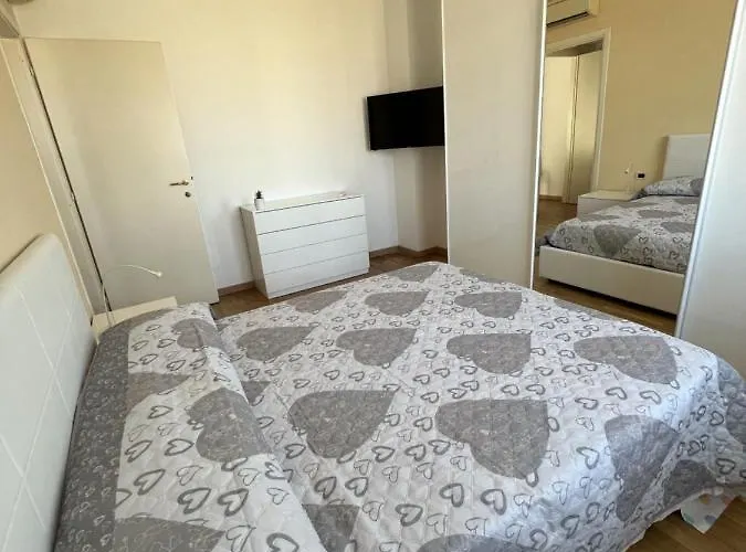 Bicocca Flat B Apartment *
